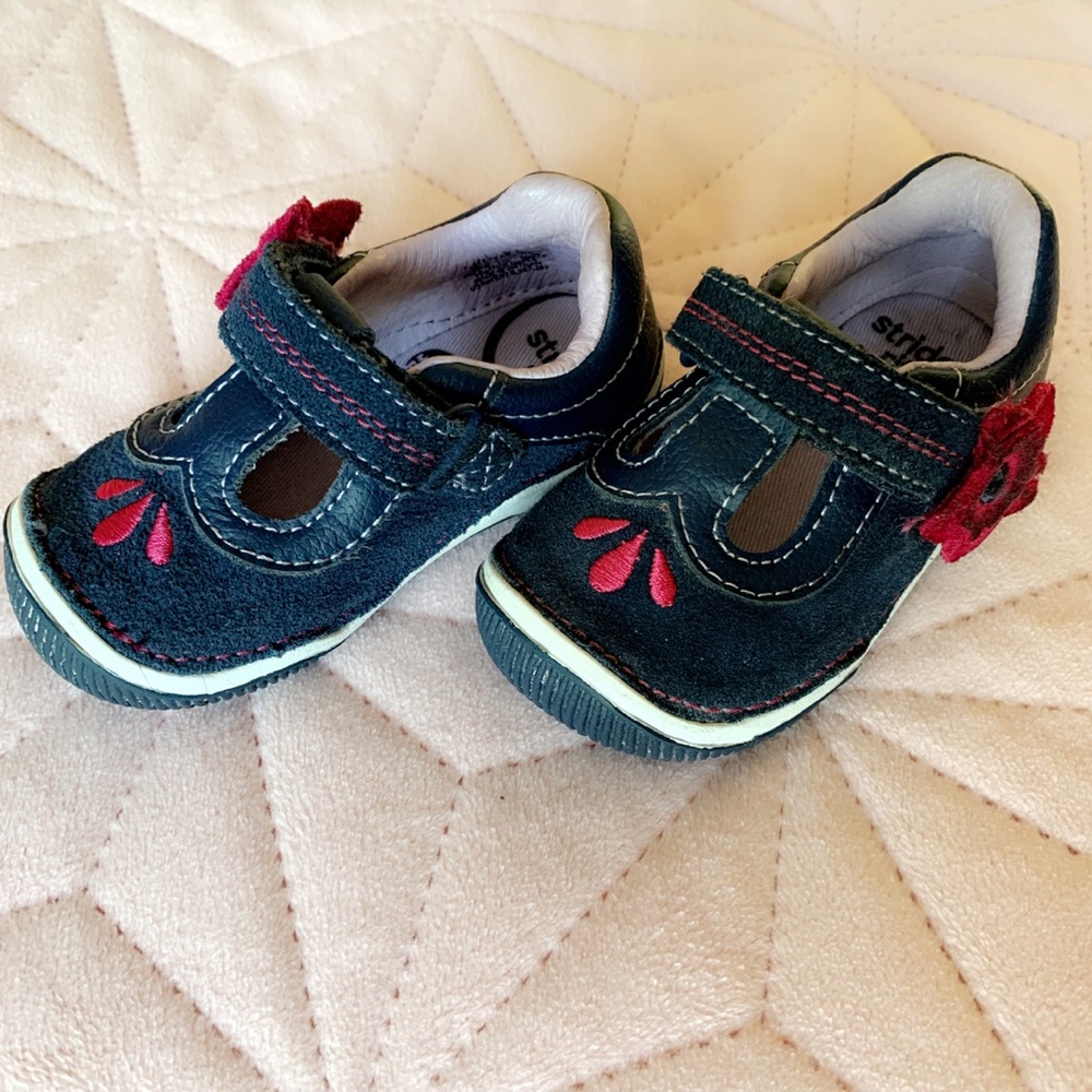 🛍 Stride Rite Baby Girl Shoes